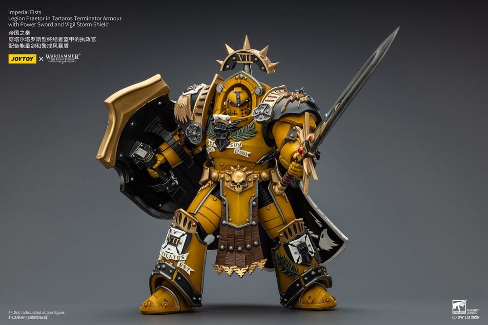 Warhammer Imperial Fists Actionfigur Legion Praetor in Tartaros Terminator Armourwith Power Sword and Vigil Storm Shield 14 cm Image 6