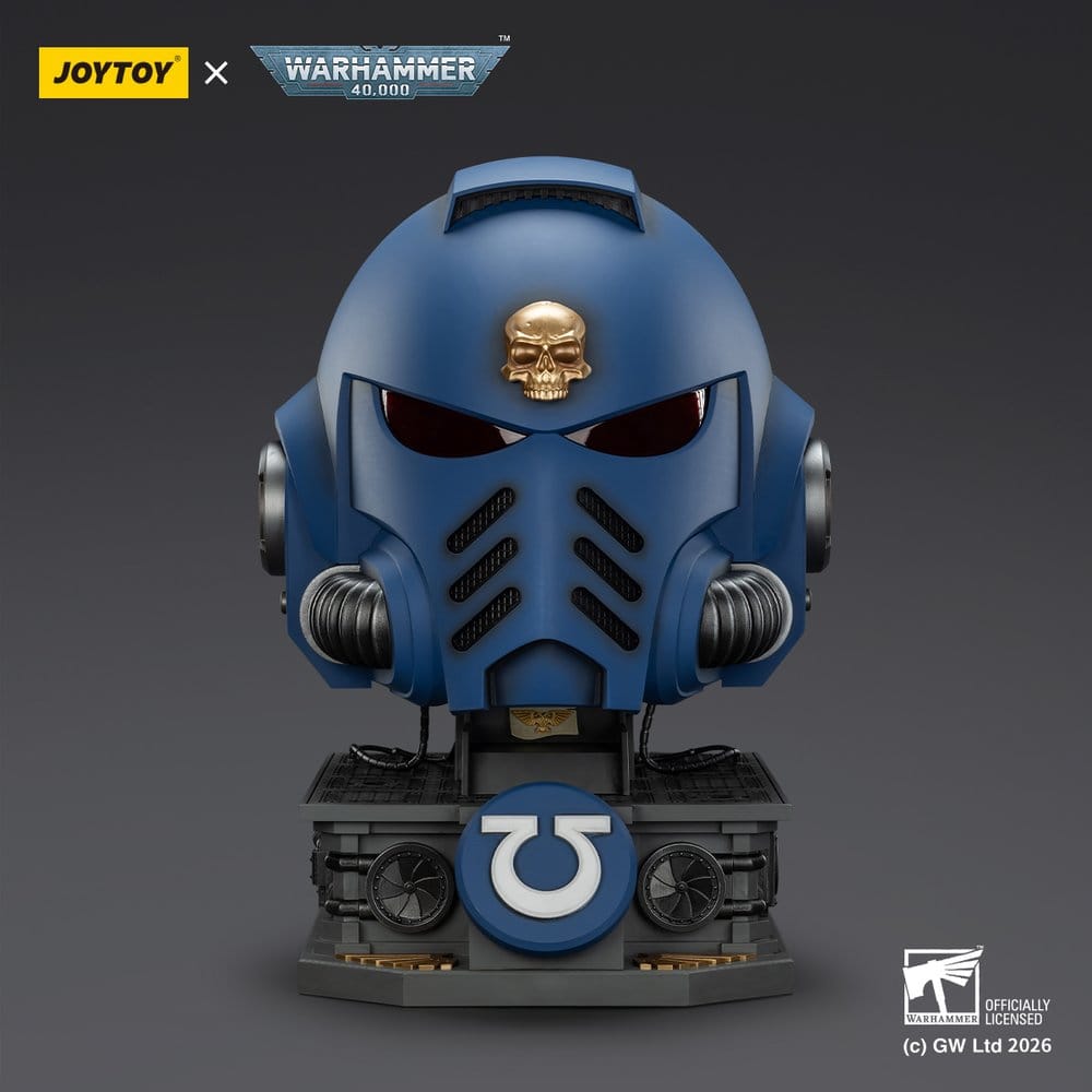 Warhammer 40,000 Captain MkX Helmet & Display Stand Ultramarines 44 cm Image 2