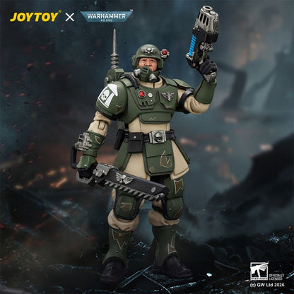 Warhammer Actionfigur Astra Militarum Kasrkin 1 with Chainsword and Plasma Pistol Image 7