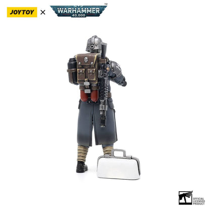 Warhammer 40k Actionfigur 1/18 Death Korps of Krieg Veteran Squad Guardsman Medic 10 cm Image 5