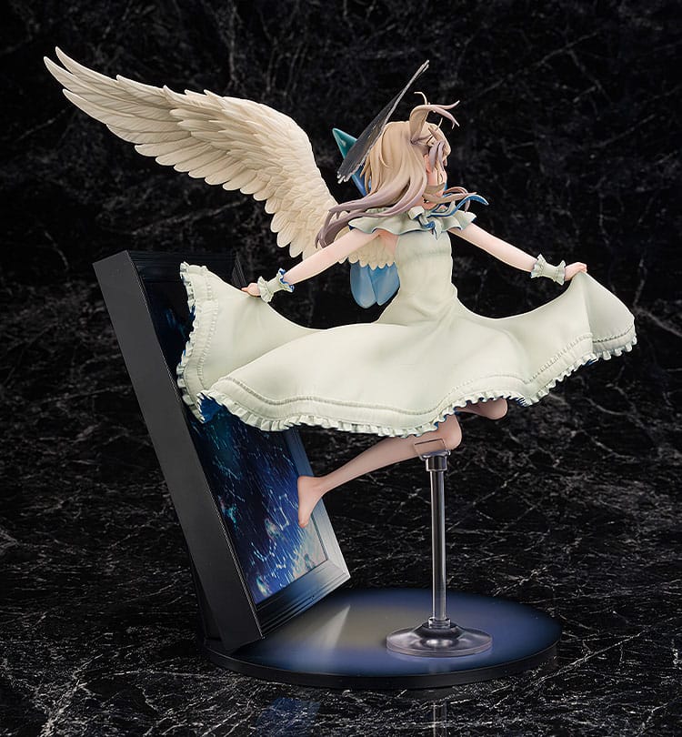 Fate/kaleid liner Prisma Illya 3rei!! PVC Statue 1/7 Illyasviel Von Einzbern 15th Anniversary Ver. 23 cm Image 5