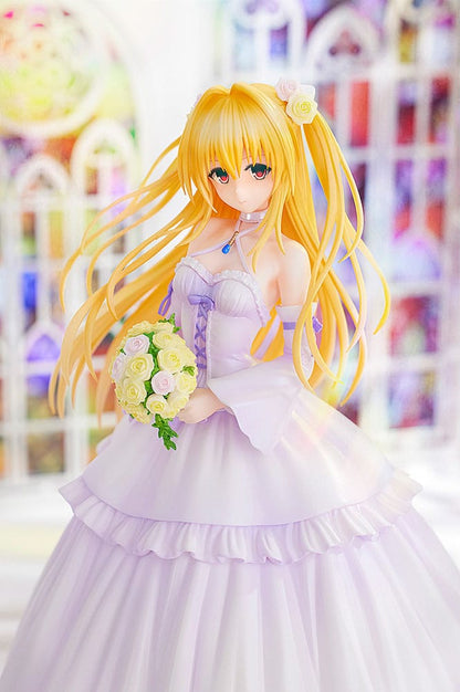 To Love-Ru Darkness PVC Statue 1/7 Golden Darkness Wedding Dress Ver. 23 cm Image 2