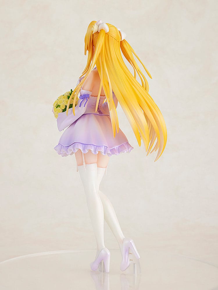 To Love-Ru Darkness PVC Statue 1/7 Golden Darkness Wedding Dress Ver. 23 cm Image 11