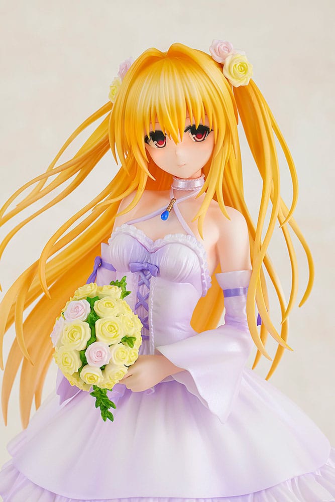 To Love-Ru Darkness PVC Statue 1/7 Golden Darkness Wedding Dress Ver. 23 cm Image 12