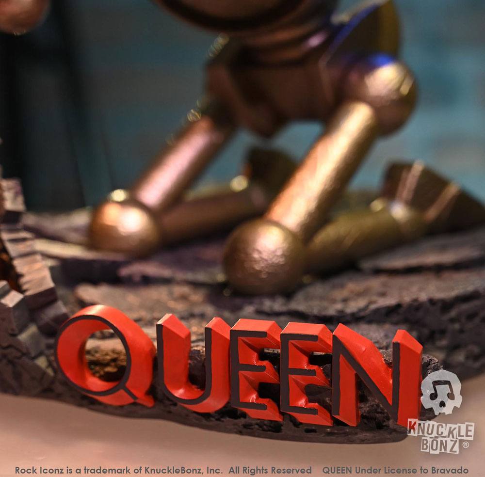 Queen 3D Vinyl Statue Queen Robot (News of the World) 20 x 21 x 24 cm Image 18