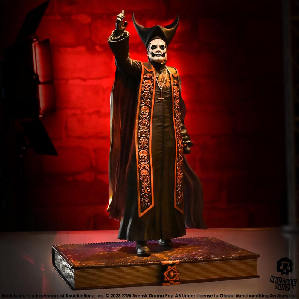 Ghost Rock Iconz Statue 1/9 Papa Emeritus IV (Black Robes) 22 cm Image 3