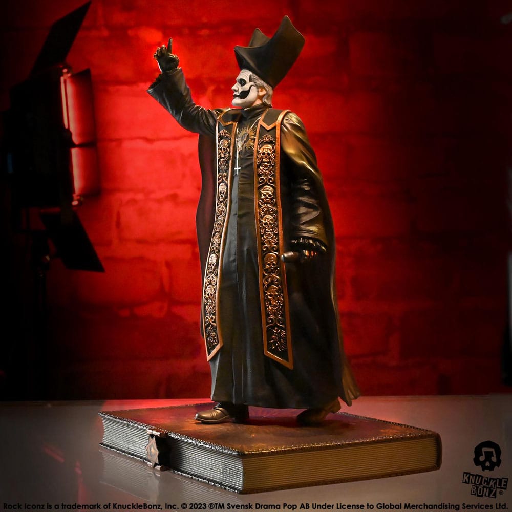 Ghost Rock Iconz Statue 1/9 Papa Emeritus IV (Black Robes) 22 cm Image 7