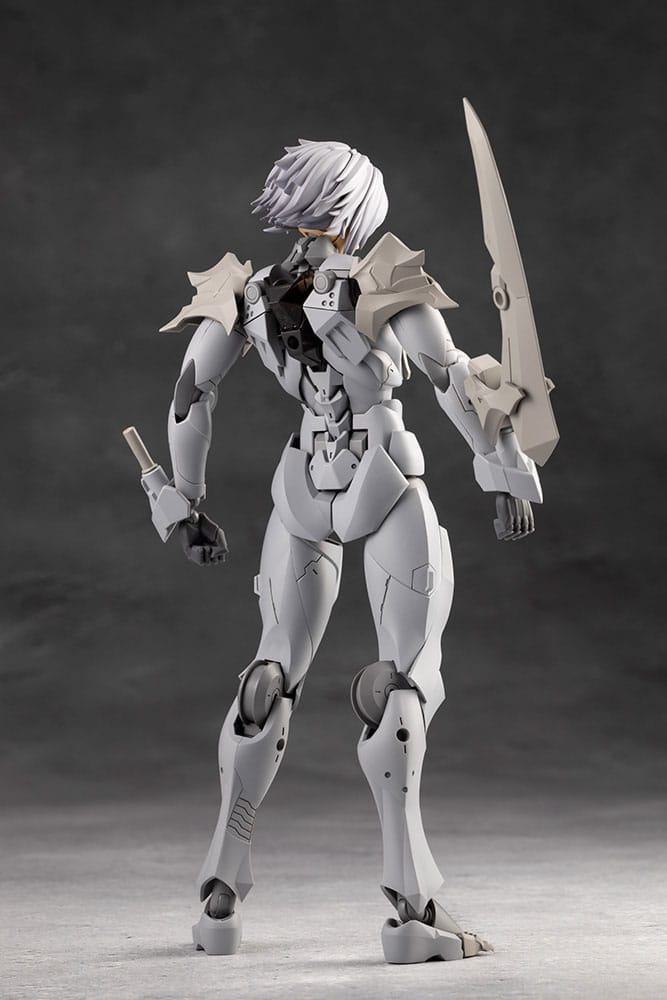 Megalomaria Unlimited Universe Model Kit Zirconia 18 cm Image 3