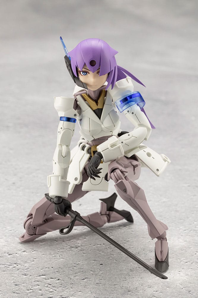 Megalomaria Unlimited Universe Plastic Model Kit Vanguard Leader 16 cm Image 3