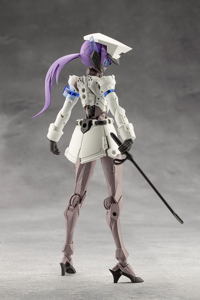 Megalomaria Unlimited Universe Plastic Model Kit Vanguard Leader 16 cm Image 6