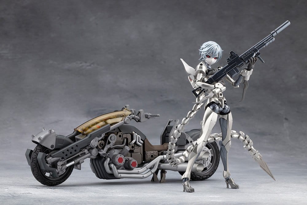 Megalomaria Unlimited Universe Plastic Model Kit Wreckage Hunter 25 cm Image 2