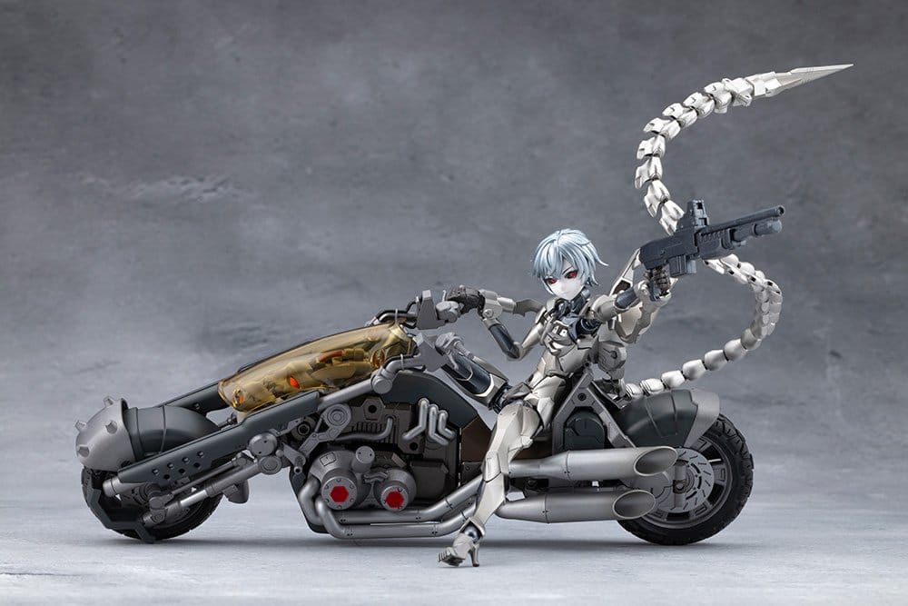 Megalomaria Unlimited Universe Plastic Model Kit Wreckage Hunter 25 cm Image 3