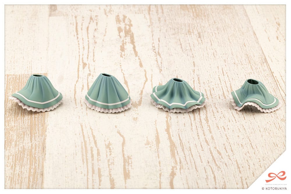 Sousai Shojo Teien Plastic Model Kit 1/10 Emma Koishikawa (St. Iris Gakuen Girl´s High School Winter Clothes) 14 cm Image 15