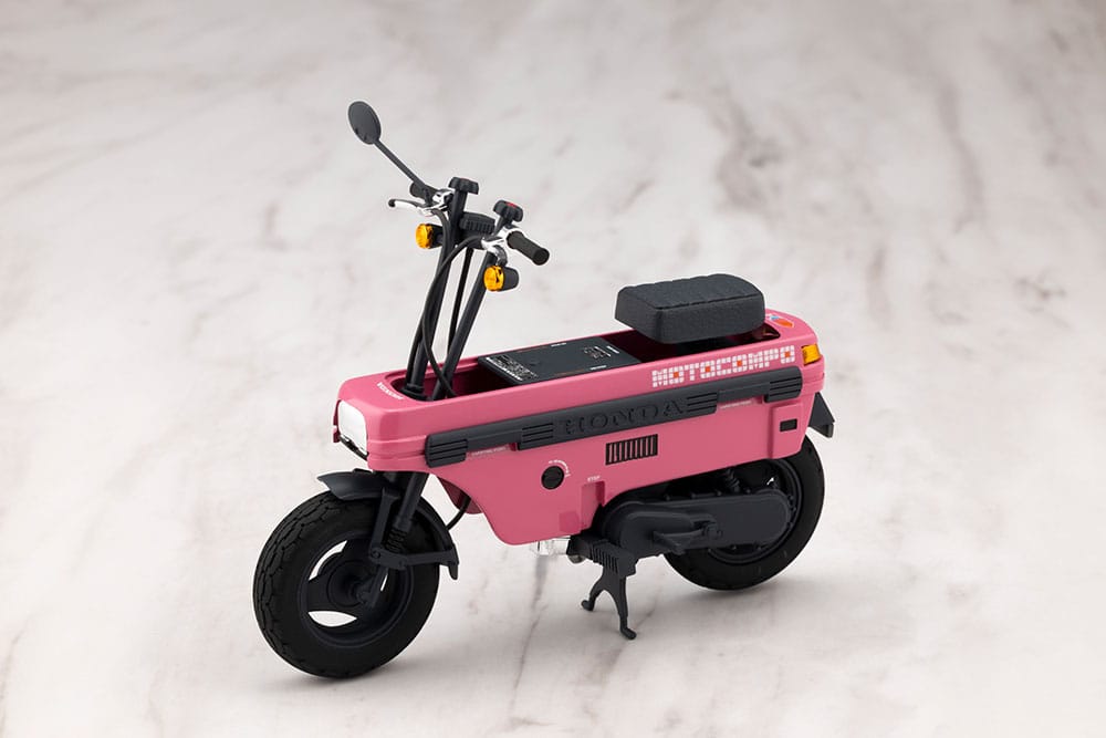 Sousai Shojo Teien Plastic Model Kit 1/10 Emma Koishikawa Nocturne with Honda AB12 Motocompo 14 cm Image 10