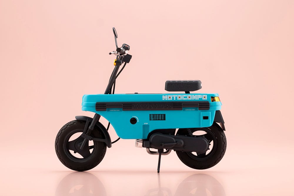 Megami Device Buster Doll Series Plastic Model Kit 1/1 Knight Alice with Honda AB12 Motocompo 15 cm Image 9