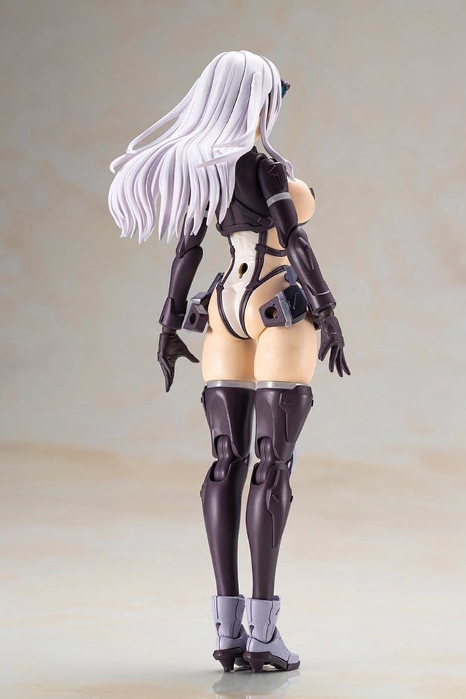 Front Mission Plastic Model Kit Non Zenith Girl Gray Ver. 16 cm Image 10