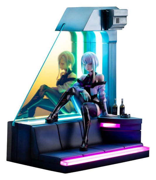 Cyberpunk: Edgerunners PVC Figur 1/7 Lucy 28 cm Image 1