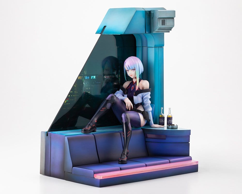 Cyberpunk: Edgerunners PVC Figur 1/7 Lucy 28 cm Image 3