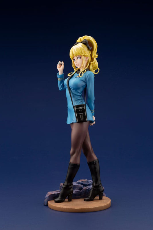 Star Trek Bishoujo PVC Statue 1/7 Medical Officer Limited Edition 23 cm Image 2