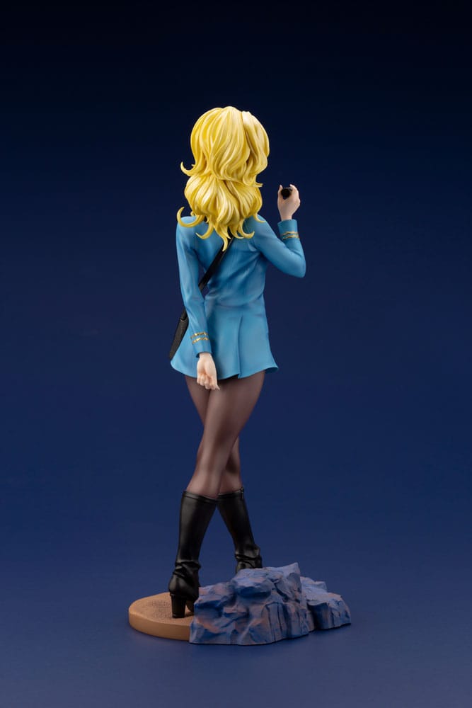 Star Trek Bishoujo PVC Statue 1/7 Medical Officer Limited Edition 23 cm Image 5