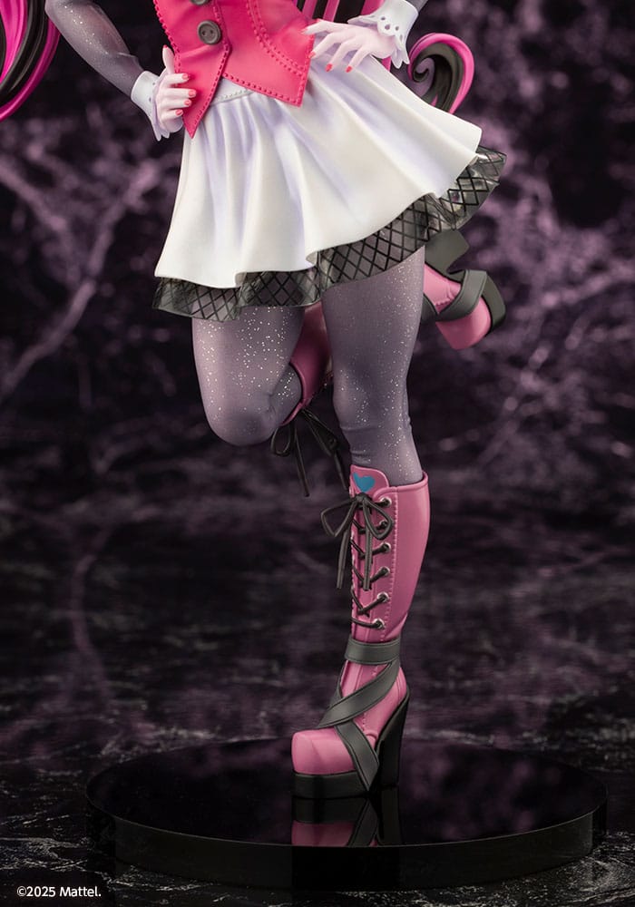 Monster High Bishoujo PVC Statue 1/7 Draculaura 26 cm Image 10