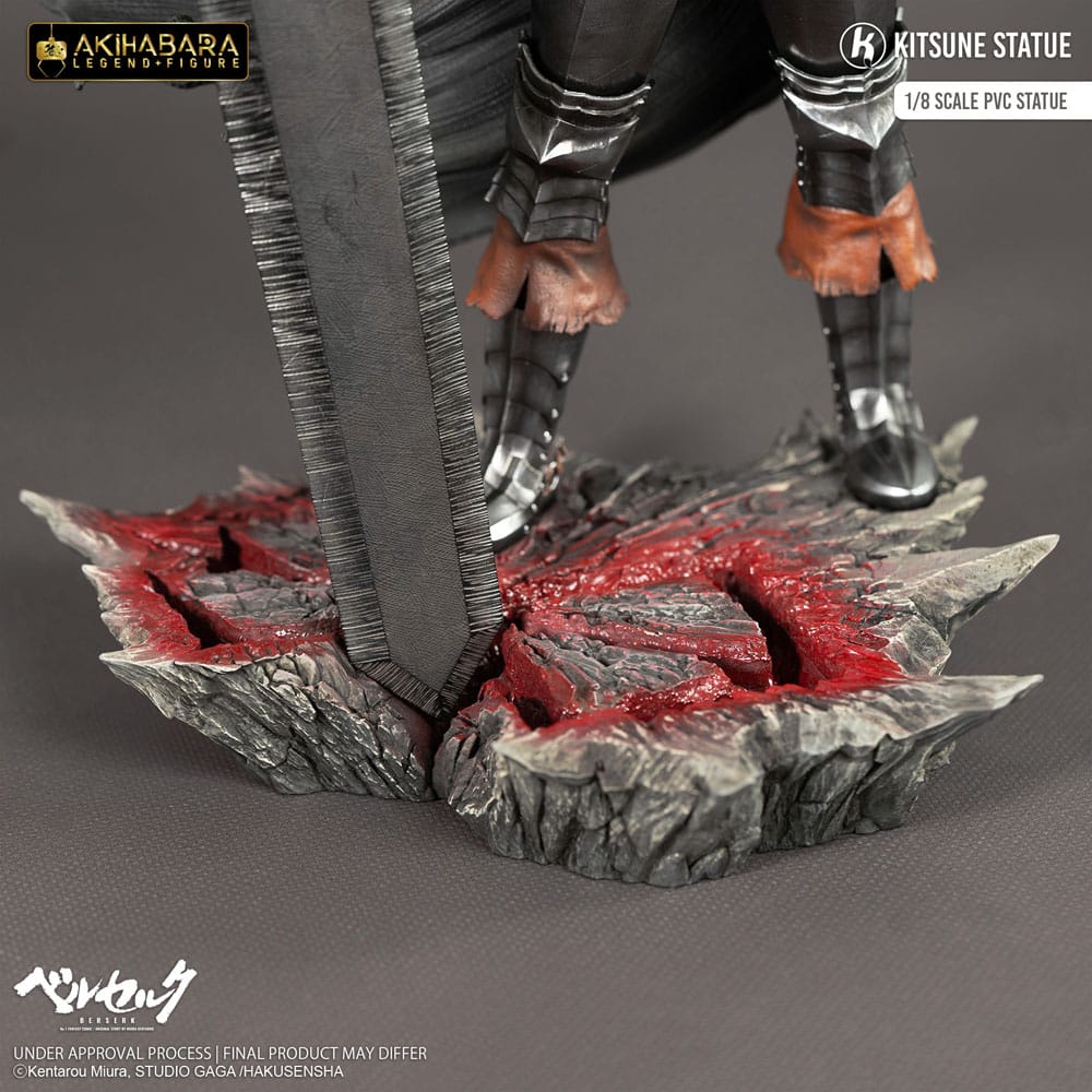 Berserk Akihabara Legend Figure PVC Statue 1/8 Guts 30 cm Image 6