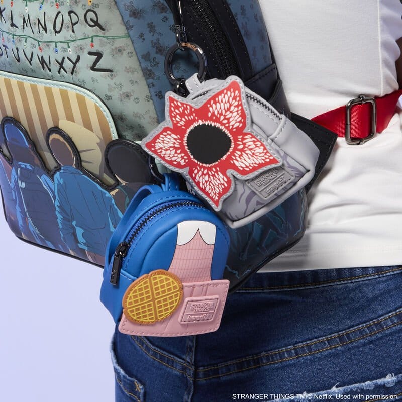 Stranger Things by Loungefly Taschenanhänger Mystery Box Display (15) Image 8