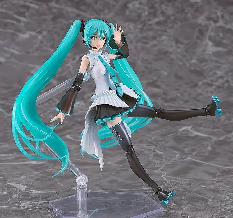 Character Vocal Series 01: Hatsune Miku Plamatea Plastic Model Kit Happy 16th Birthday Ver. 16 cm Image 4