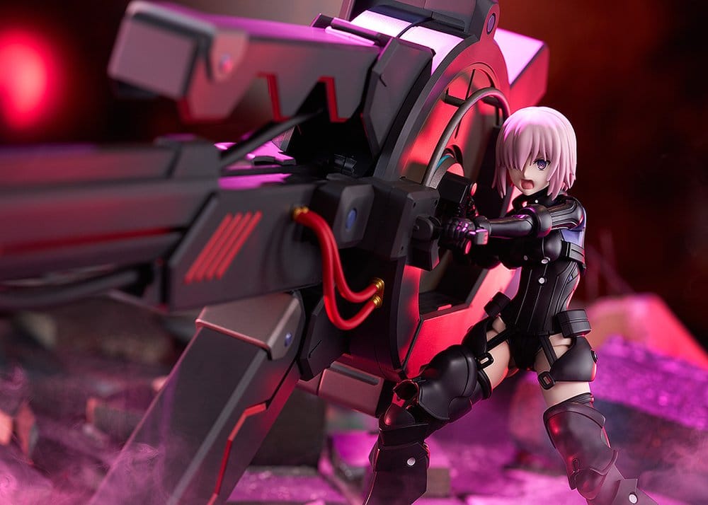 Fate/Grand Order Plamatea Plastic Model Kit Shielder/Mash Kyrielight (Ortinax) Black Barrel Edition 17 cm Image 4