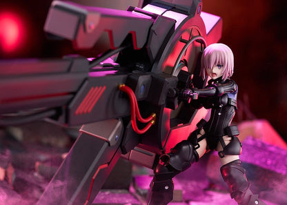 Fate/Grand Order Plamatea Plastic Model Kit Shielder/Mash Kyrielight (Ortinax) Black Barrel Edition 17 cm Image 4