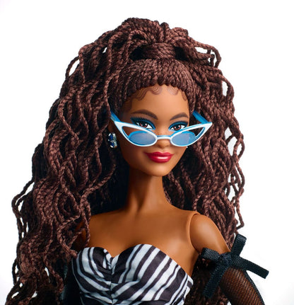 Barbie Signature Puppe 65th Anniversary Brunette Image 8