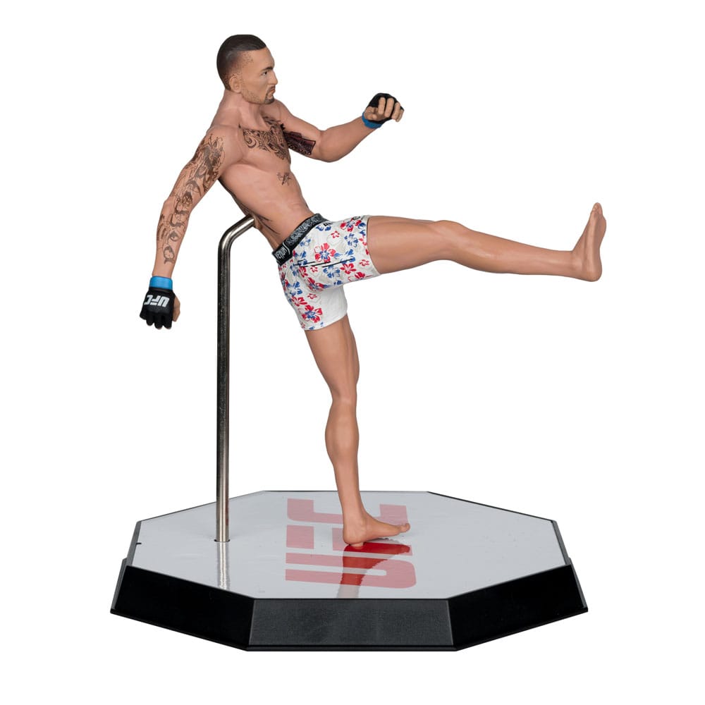 UFC Posed PVC Statue Max Holloway 18 cm Image 5