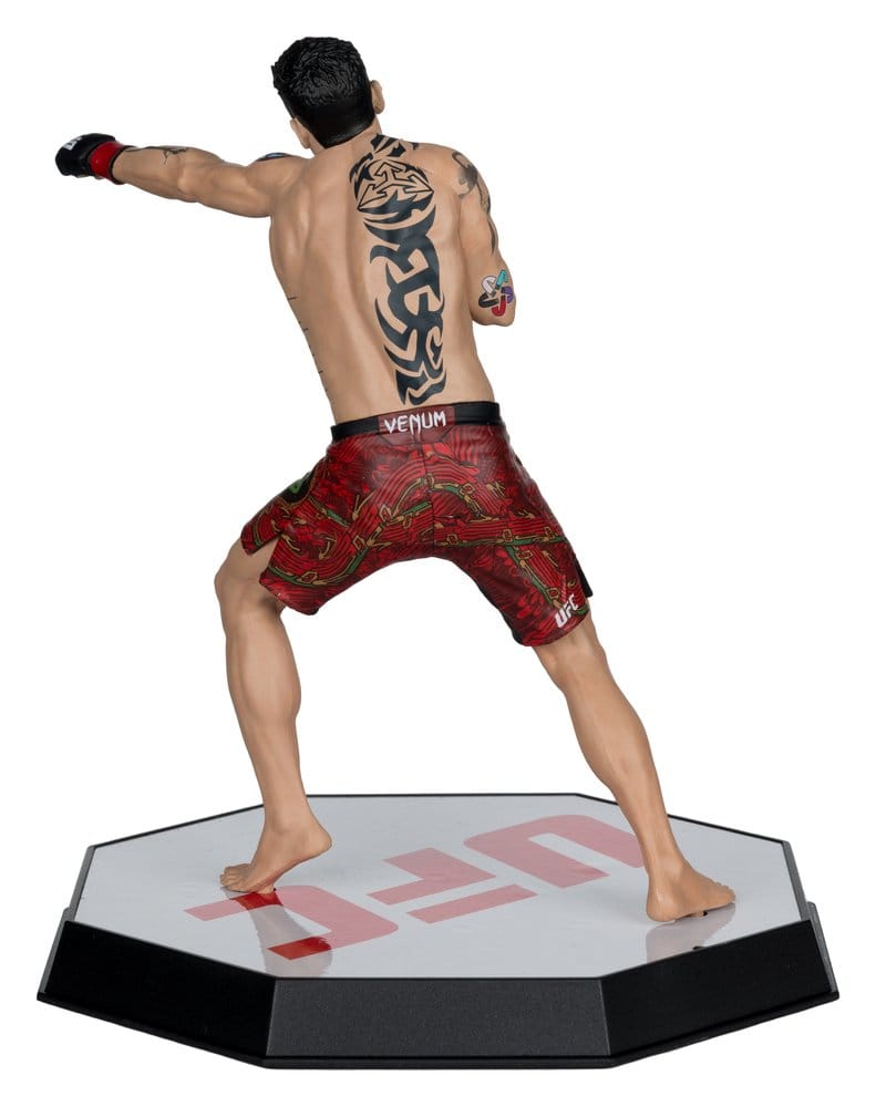 UFC Posed PVC Statue Brandon Moreno 16 cm Image 4