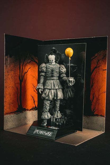 Es Welcome to Derry Movie Maniacs Figur Pennywise (Black &amp; White) 16 cm Image 10