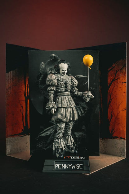 Es Welcome to Derry Movie Maniacs Figur Pennywise (Black &amp; White) 16 cm Image 11