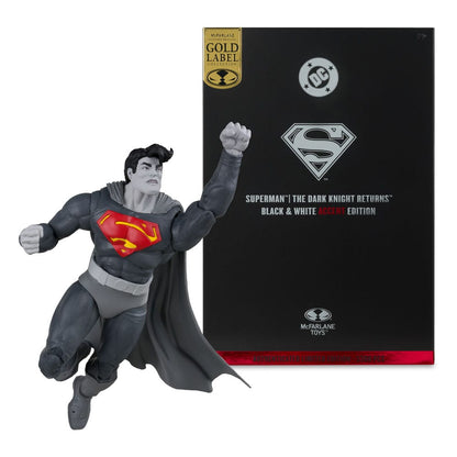 DC Multiverse Actionfigur Superman (The Dark Knight Returns) (Black & White Accent Edition) (Gold Label) 18 cm Image 5