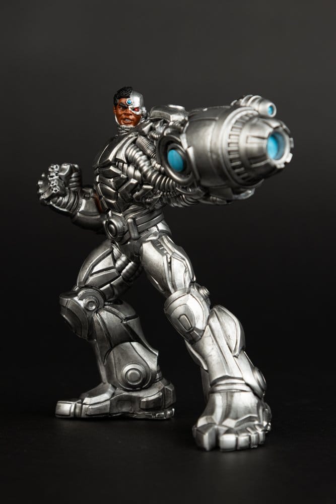 DC Direct Collector Vinyl Statue Cyborg 12 cm Image 11