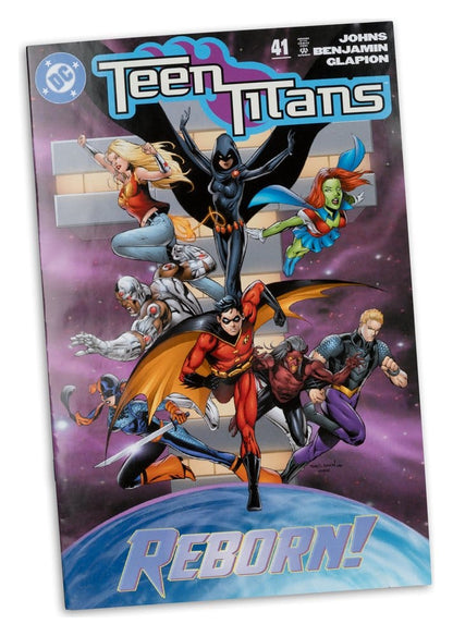 DC Direct Page Punchers Actionfigur Miss Martian (Teen Titans #41) (Red Platinum Edition) 17 cm Image 7