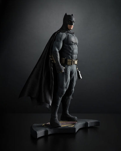 Batman v Superman: Dawn of Justice Statue 1/6 Batman 32 cm Image 4