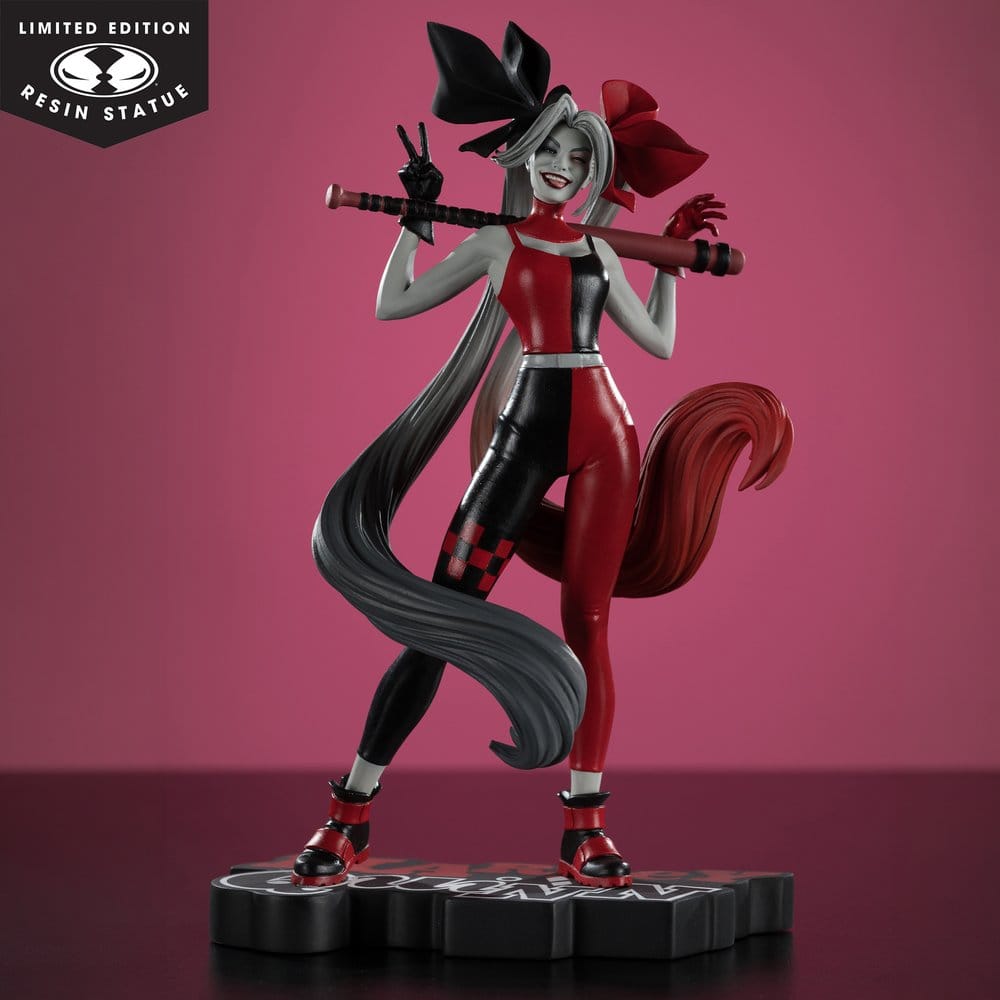 DC Direct Harley Quinn: Red, White & Black Statue 1/10 Harley Quinn by Alex Garner 21 cm Image 5