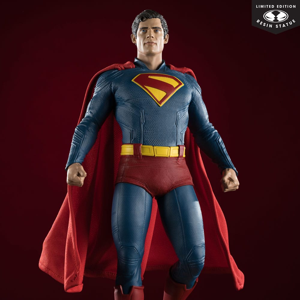 Superman (2025) DC Direct 1/6 Statue Superman 35 cm Image 6
