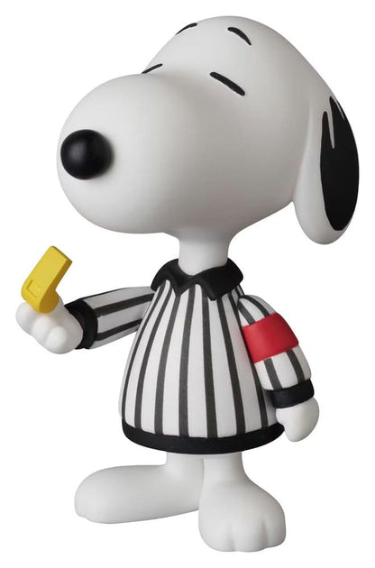 Peanuts UDF Series 20 Minifigur Referee Snoopy 7 cm Image 1