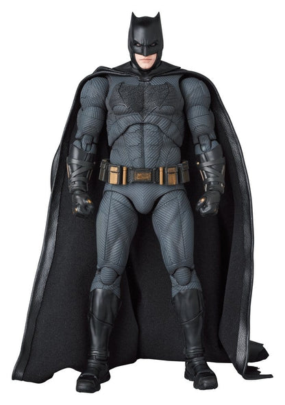Zack Snyder's Justice League MAFEX Actionfigur Batman 16 cm (re-run) Image 6