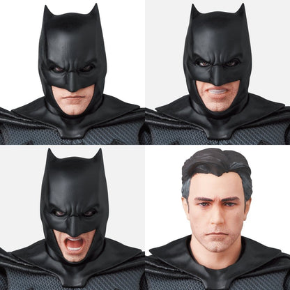 Zack Snyder's Justice League MAFEX Actionfigur Batman 16 cm (re-run) Image 10