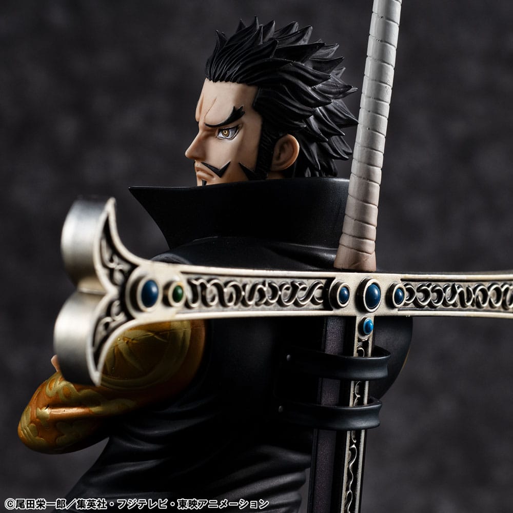 One Piece P.O.P SA-MAXIMUM PVC Statue Hawk Eye Dracule Mihawk Ver. R 29 cm Image 12