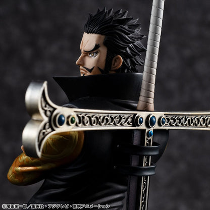 One Piece P.O.P SA-MAXIMUM PVC Statue Hawk Eye Dracule Mihawk Ver. R 29 cm Image 12
