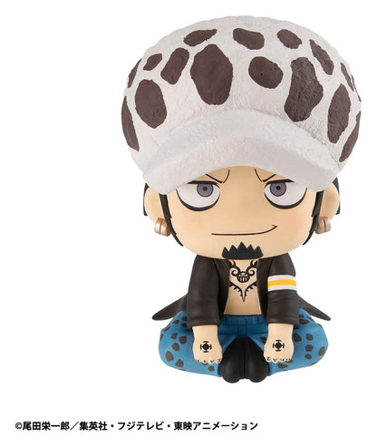 One Piece Look Up PVC Statue Trafalgar Law 11 cm Image 1
