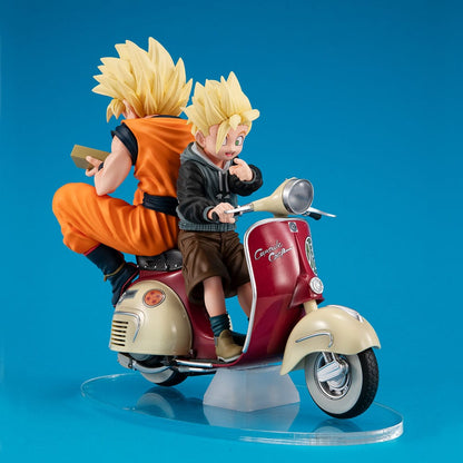 Dragonball Z 05 Desktop Real McCoy PVC Diorama Super Saiyan Son Goku & Super Saiyan Son Gohan & Motorbike 16 cm Image 5