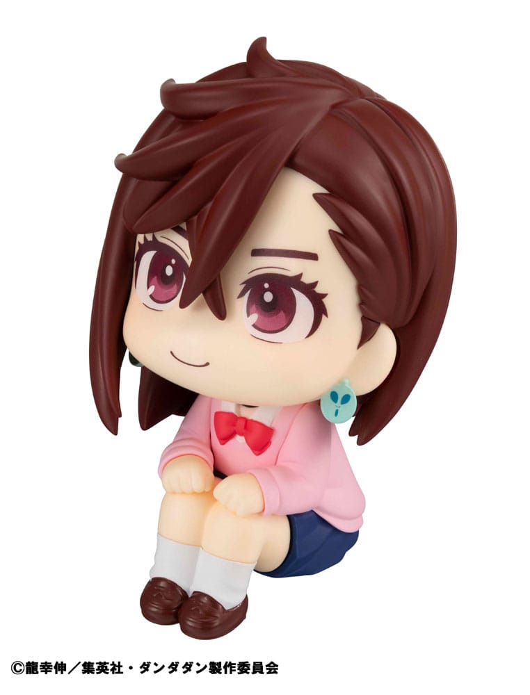 Dandadan Look Up PVC Statue Momo 11 cm Image 4