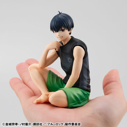 Blue Lock G.E.M. Serie PVC Statue Yoichi Isagi Palm Size 9 cm Image 2